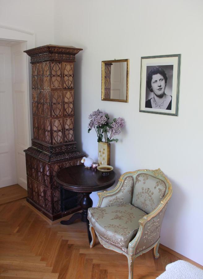 Lovecký zámeček pod Milešovkou Teplice Exterior foto