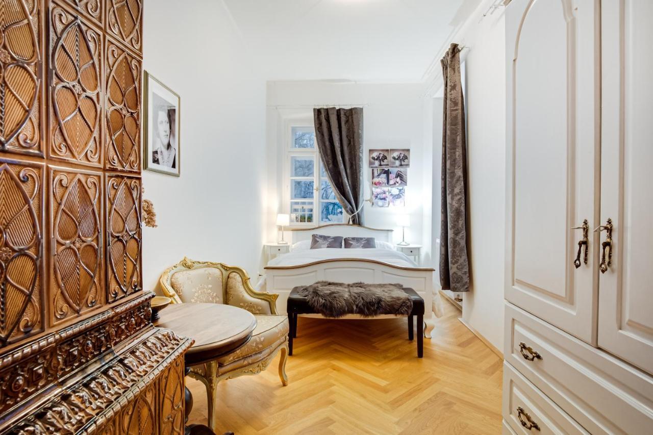 Lovecký zámeček pod Milešovkou Teplice Exterior foto